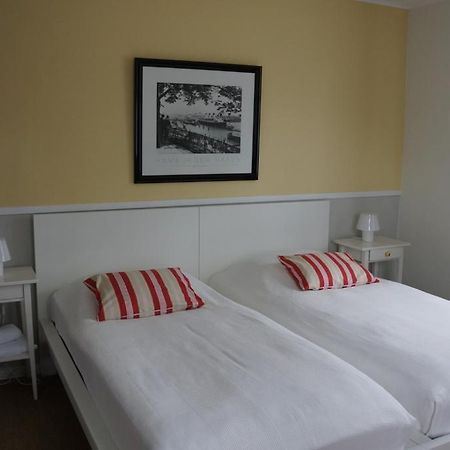 Haus Buddenbrock Auf Ruegen Wiek auf Rügen Kamer foto